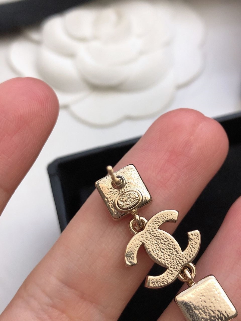 Ch**el earrings
